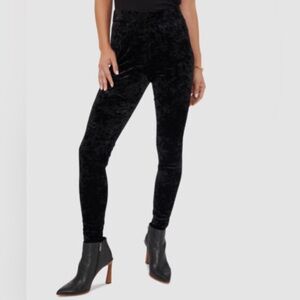NEW Black Velvet Pull On Leggings From Tommy Hilfiger size 6